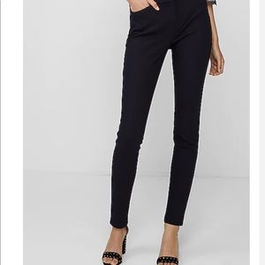 NWOT Express Black Mid Rise Stretch Skinny Pant
